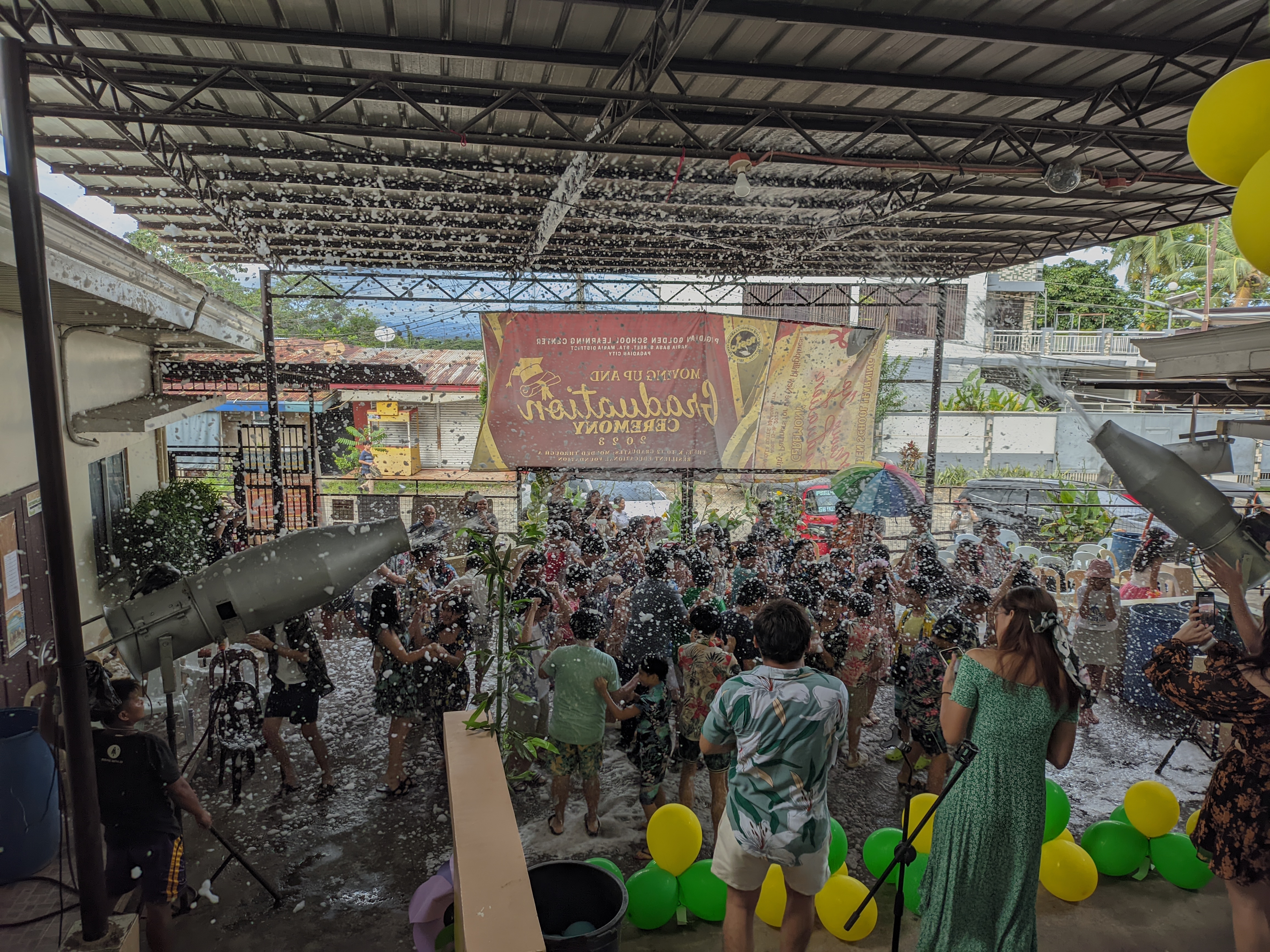 Aloha Splash Foam Party